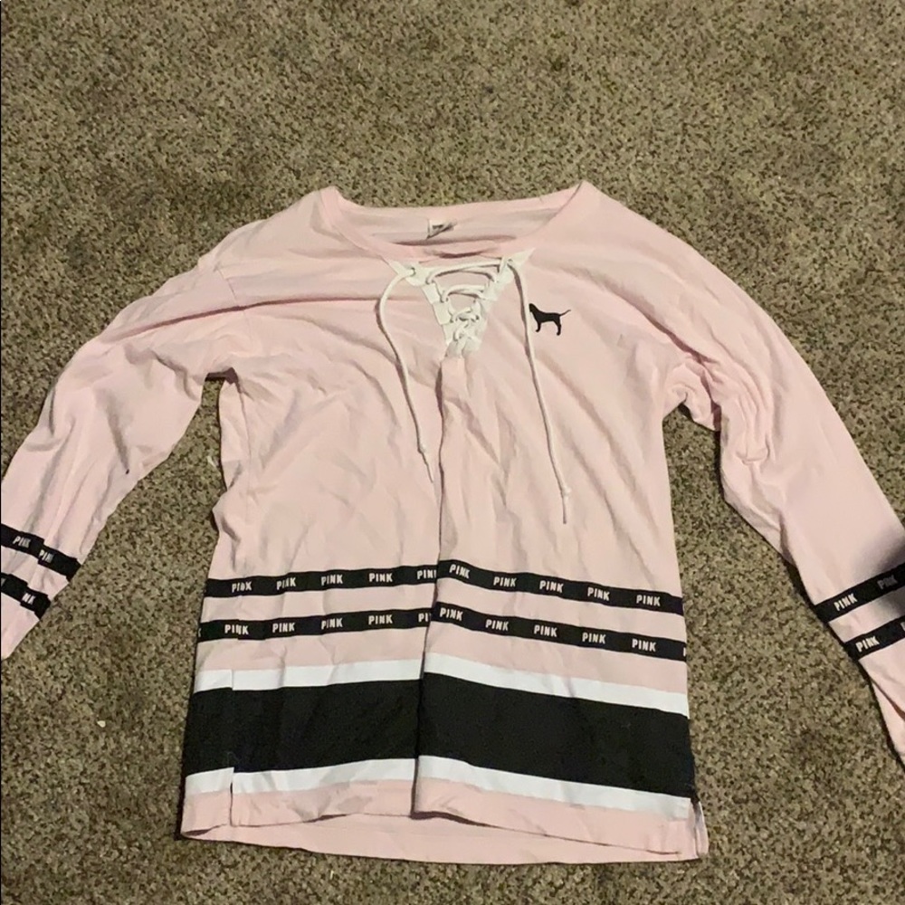 Long sleeve lace top